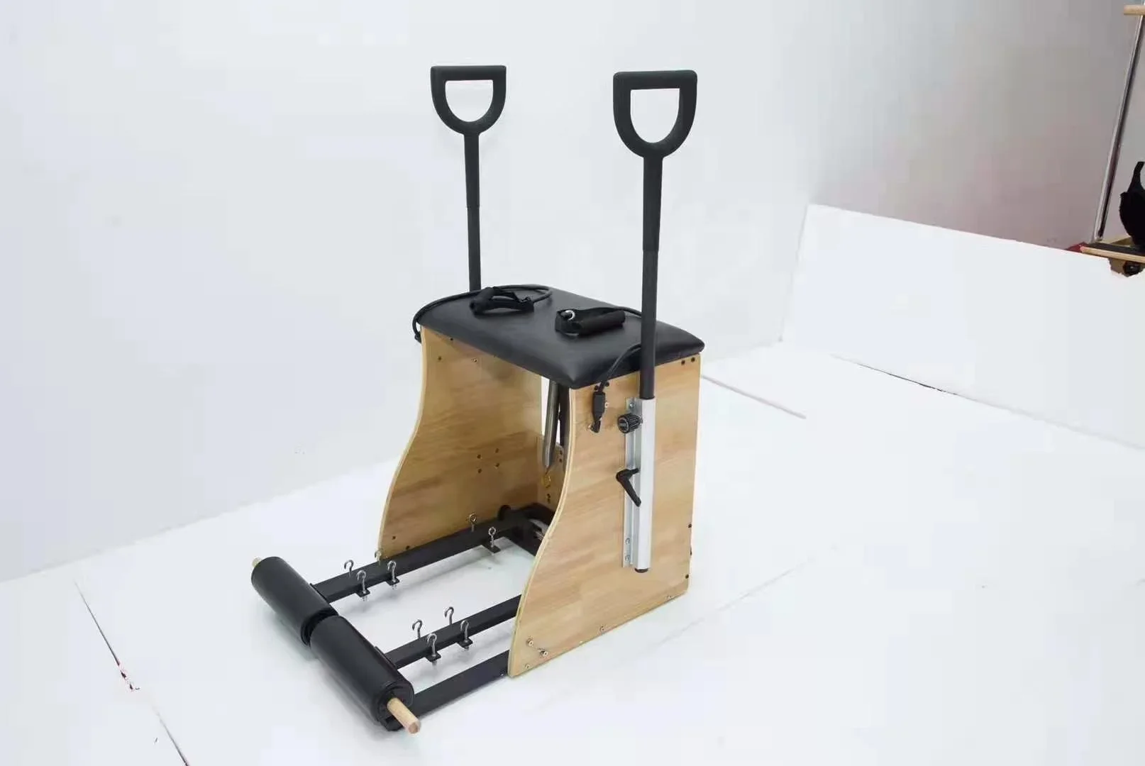 スポーツボディフィットヨガエクササイズオークメープルウッドホ - Pilates Yoga Chair のレビューと価格